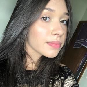 Meet your Posher, Gabriela